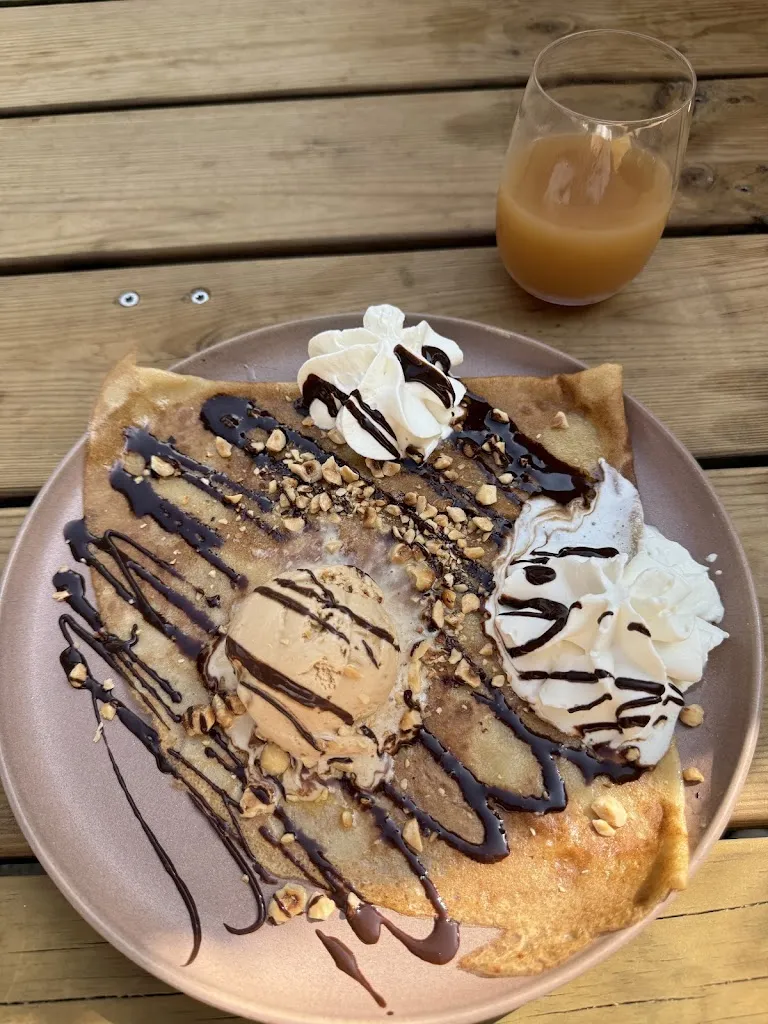 Chez Raymonde bouillon breton, Crêperie, guinguette_Guilers_slider_image_3