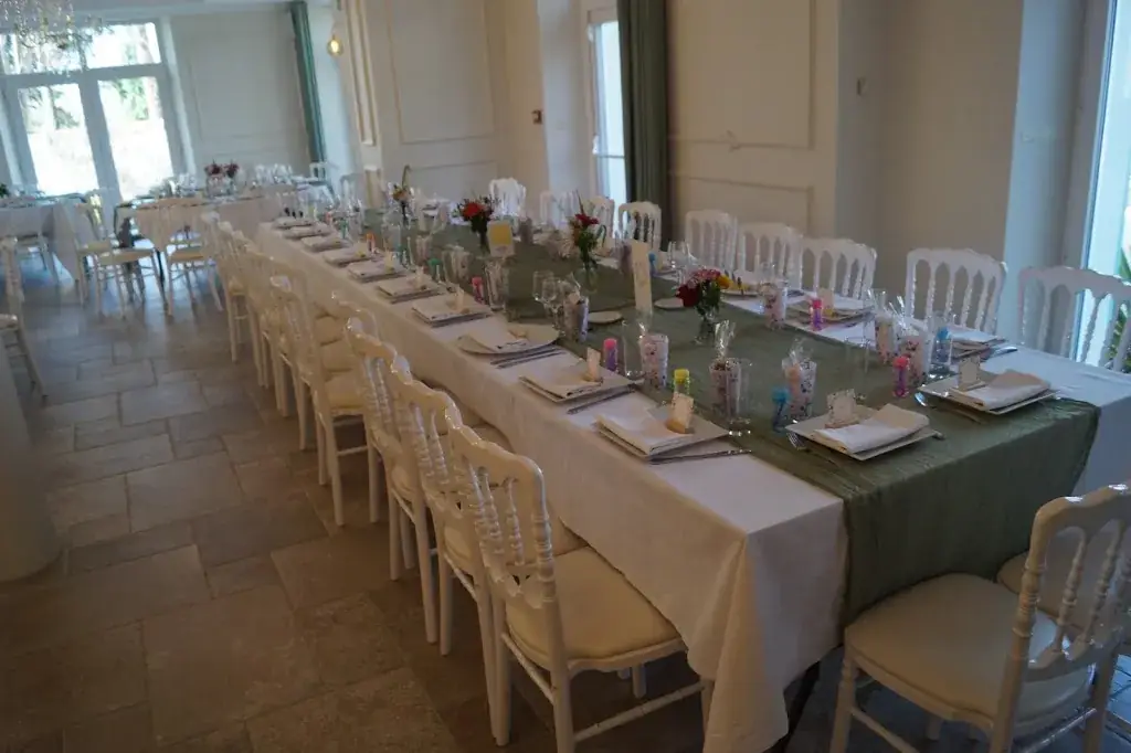 Camille Mear_Les Serres Du Guenvez_Guilers_review