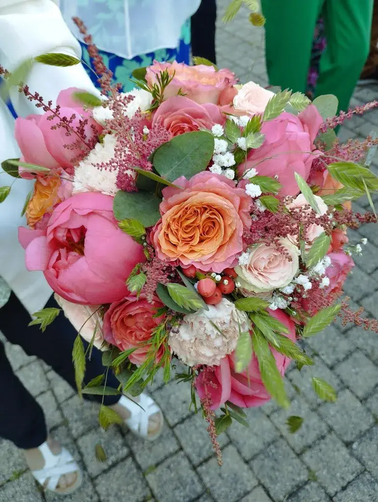 Pauline Le Bolloch_Les Serres Du Guenvez_Guilers_review