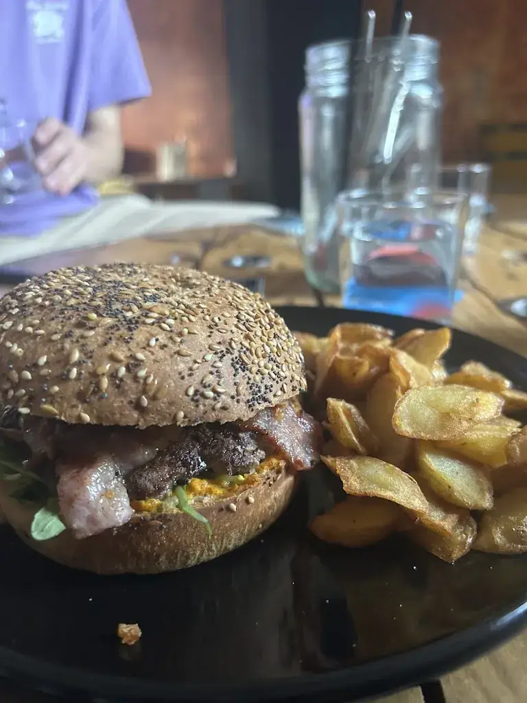 Menu_Le Ravinala, Bar à ambiance tropicale_Fougères_image_6