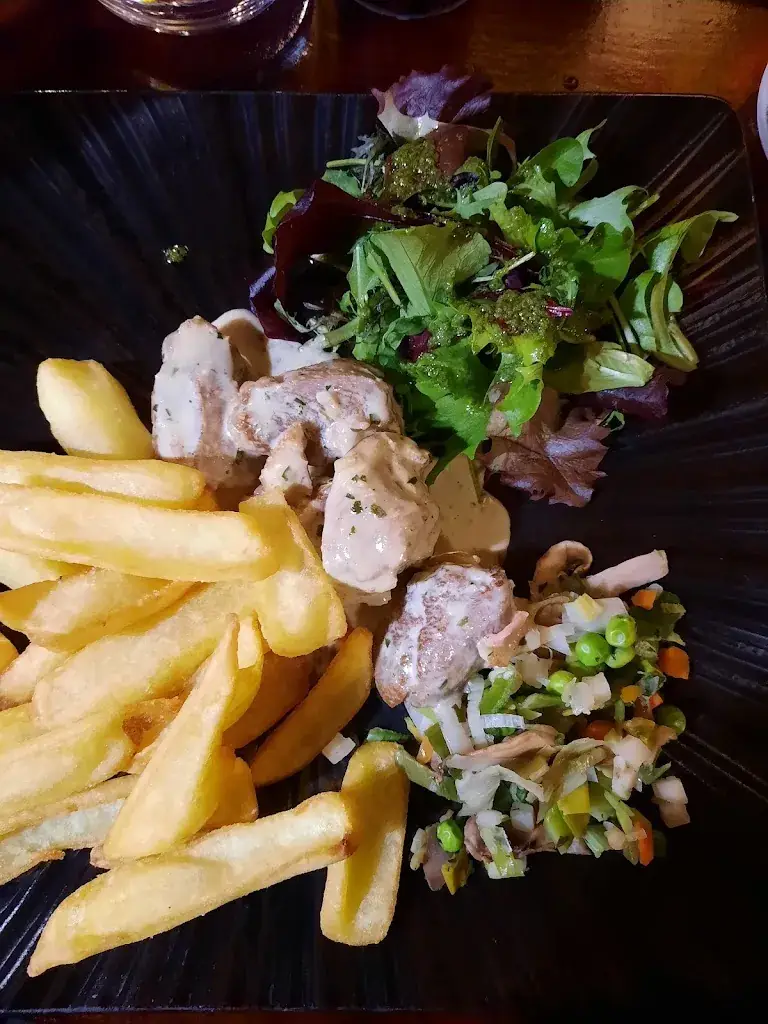 Camille Samson_Restaurant Le Bretagne_Fougères_review