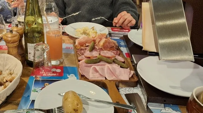 Tanguy Bommé_Au Chalet des Amis - Restaurant à Fougères_Fougères_review