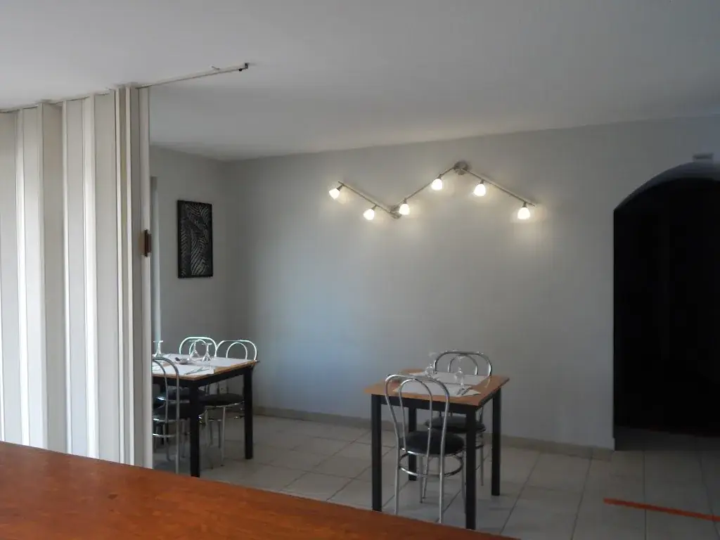 restaurant ouvrier le QG_Fougères_slider_image_3