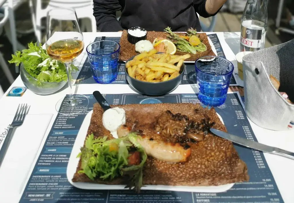 Robin van Sloten_Les terrasses de l’océan_Guidel_review