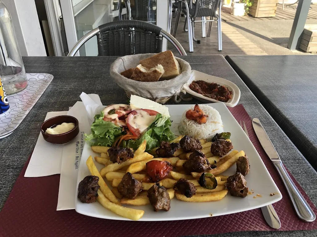 Mark van Veggel_La Station Gourmande_Bonson_review