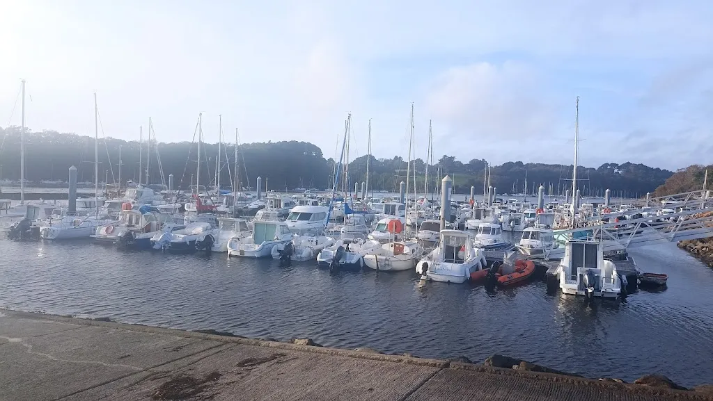 Karen Pace_Restaurant à Guidel Plages - Lorient - Les Pieds Dans l'Eau_Guidel_review