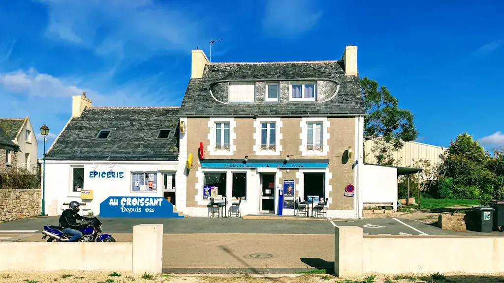 Au croissant chez Mimi_Henvic_slider_image_2