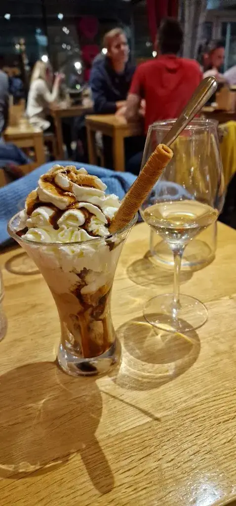 Menu_4 VIN 4_Bonneville_image_5