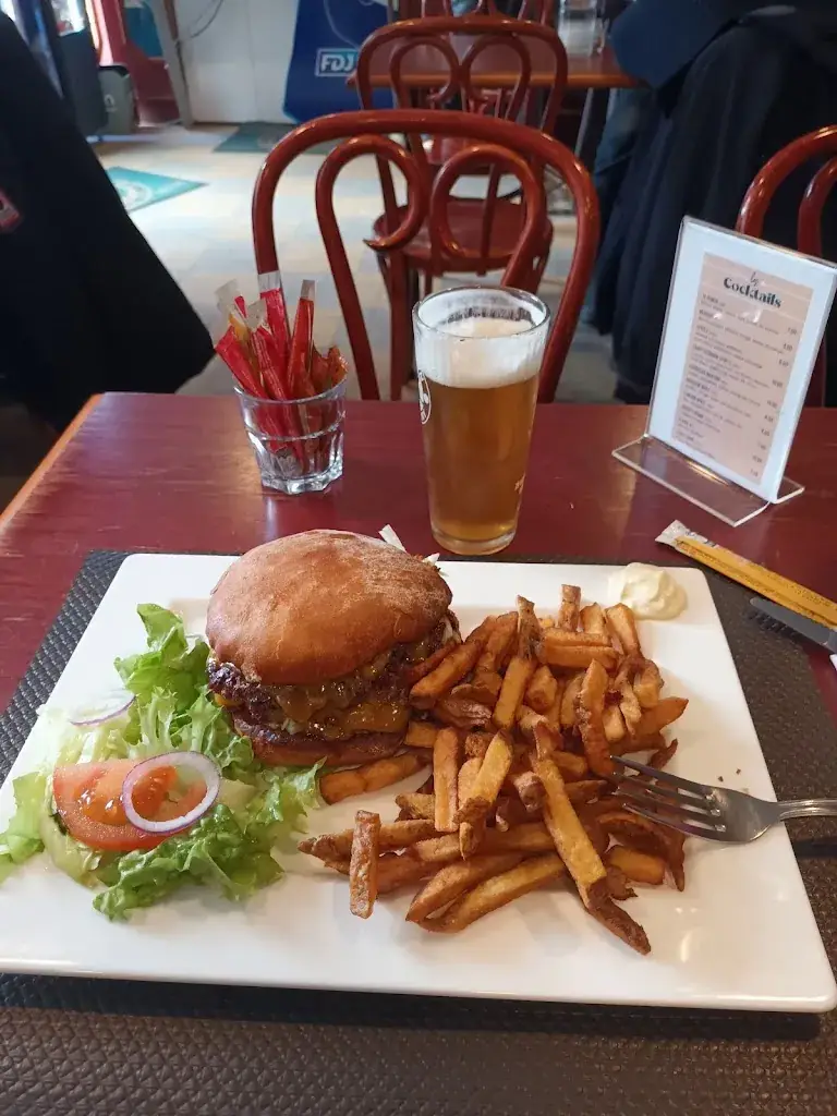 Captain Seb_L’ancre de la Marine - Restaurant Bar_Groix_review