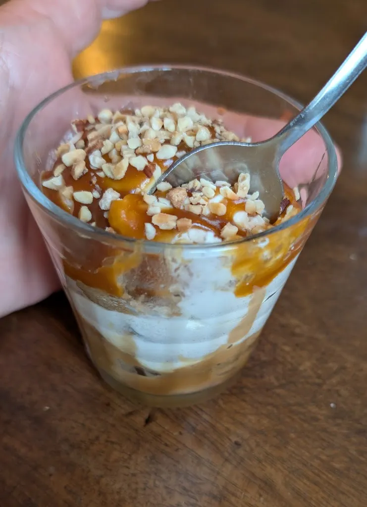 Edy Perillat_Auberge du pêcheur Restaurant Pub_Groix_recensione