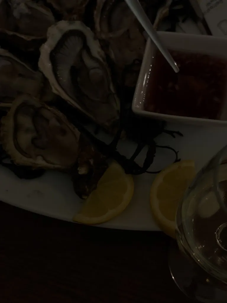 Yann Leclerc_Auberge du pêcheur Restaurant Pub_Groix_recensione