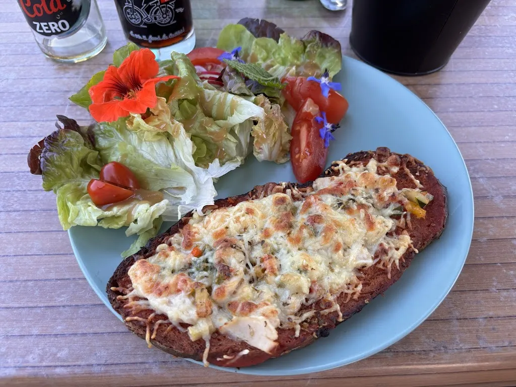 Raphaël Rousset_Pop's Tavern_Groix_review