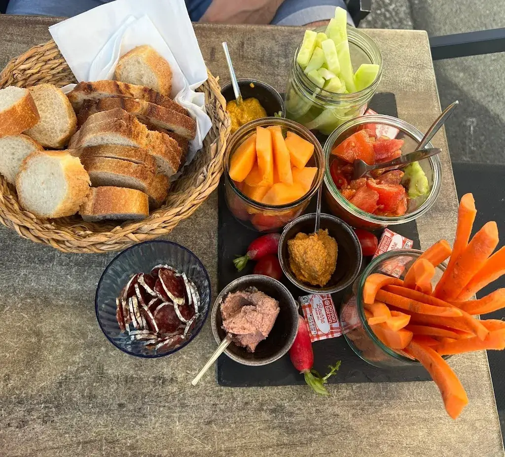 Steven P._Au p'tit Bonheur - Bar à Guingamp_Guingamp_review