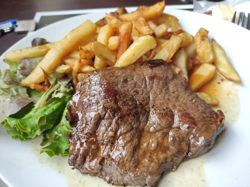 The Red Rabbit - Guingamp_Guingamp_slider_image_3