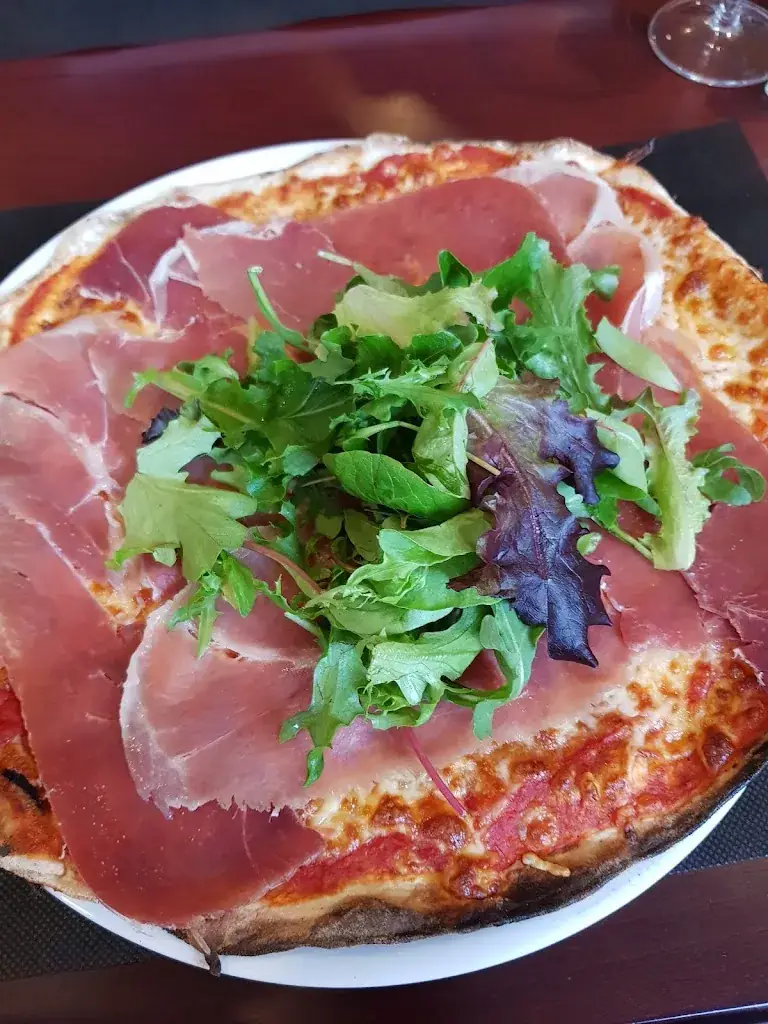Lna Thy_Pizzeria Le Florina_Hôpital-Camfrout_review