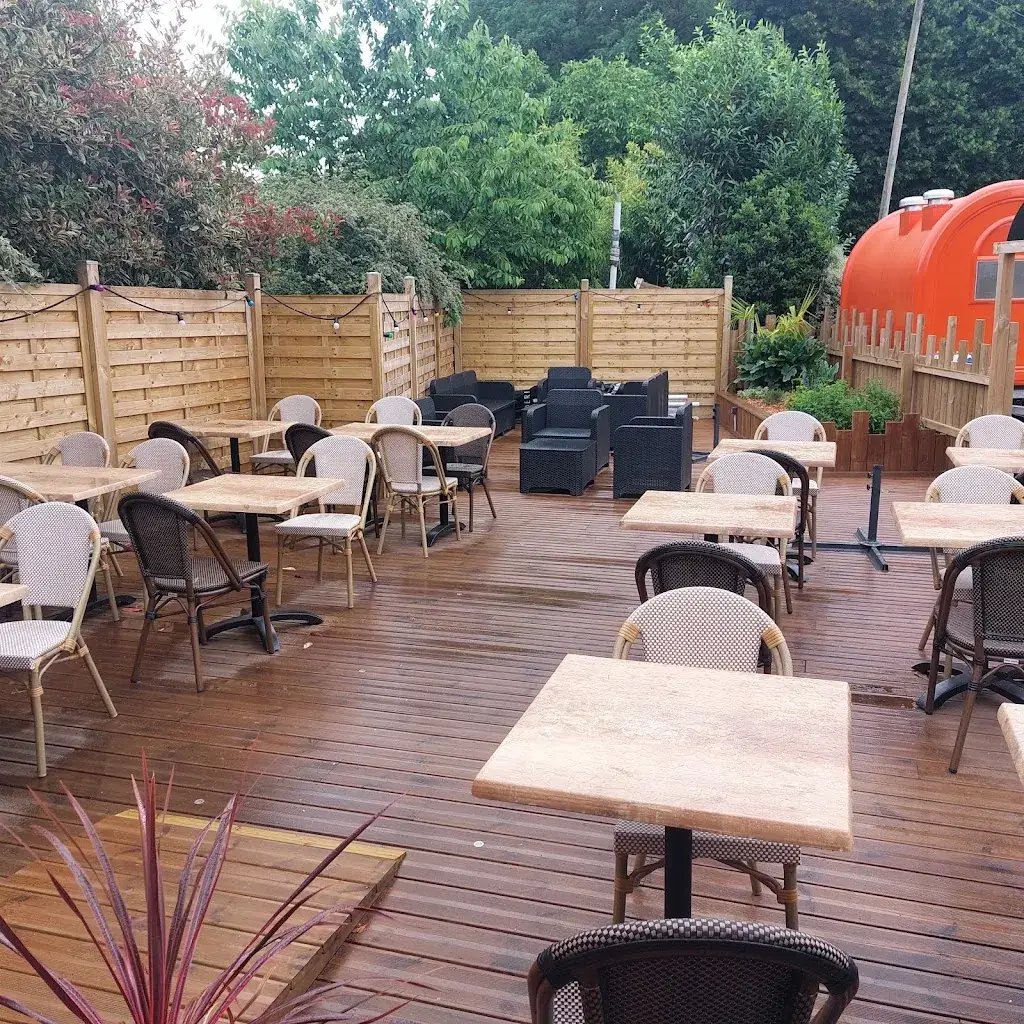 O'Canal - Bar Restaurant Guinguette restaurant in Hédé-Bazouges