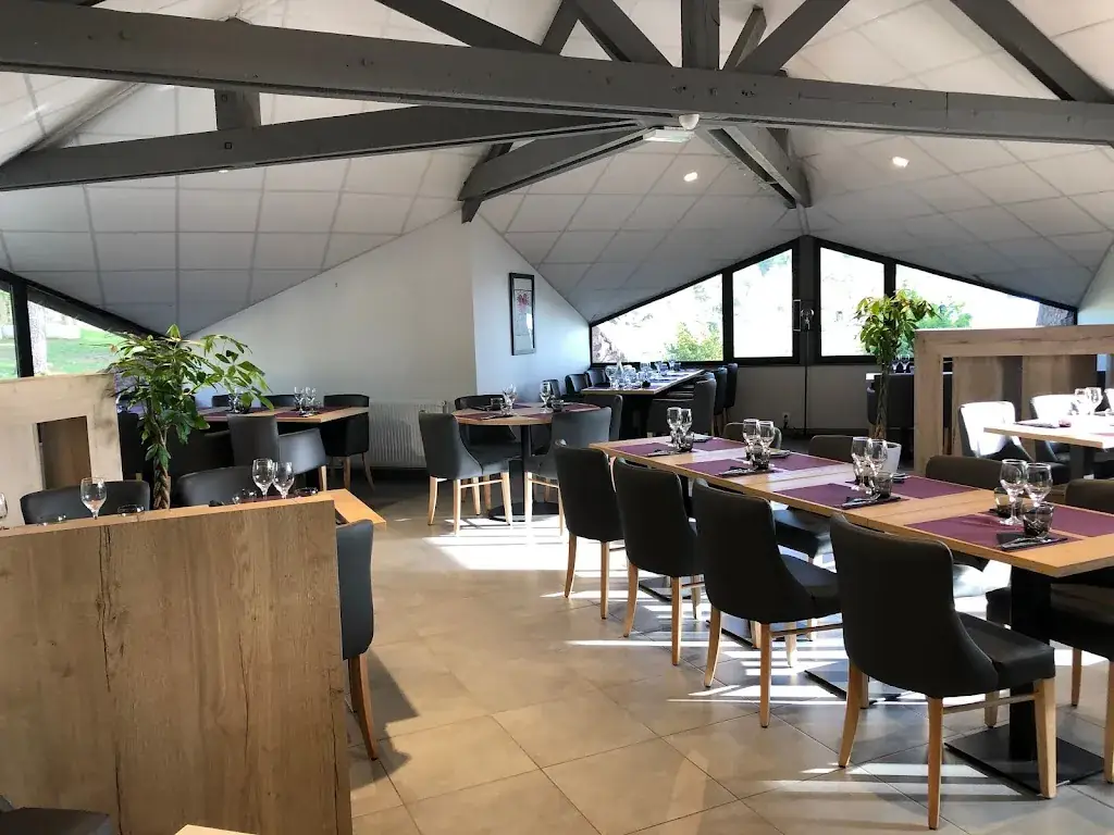 La Table du Lac restaurant in Iffendic