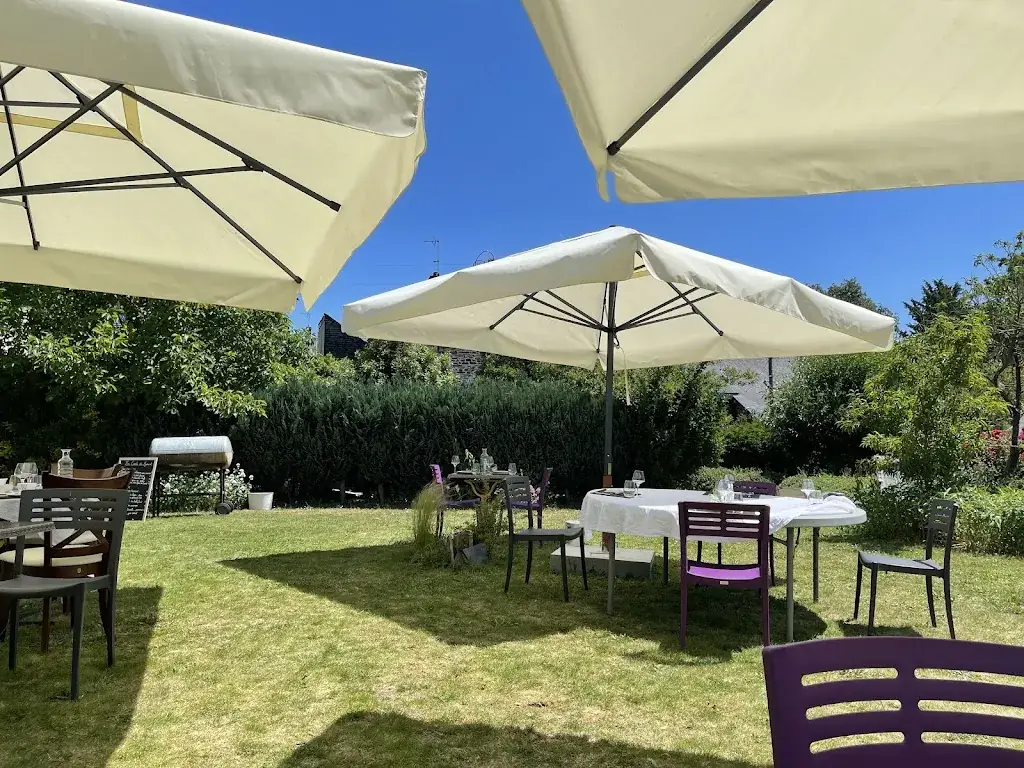 Restaurant Louis_Montfort-sur-Meu_slider_image_1