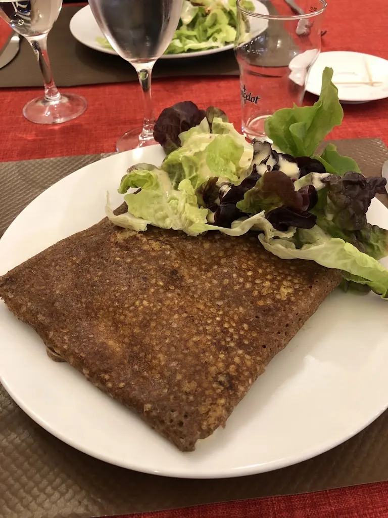 BC_La Vieille Auberge_Hillion_review