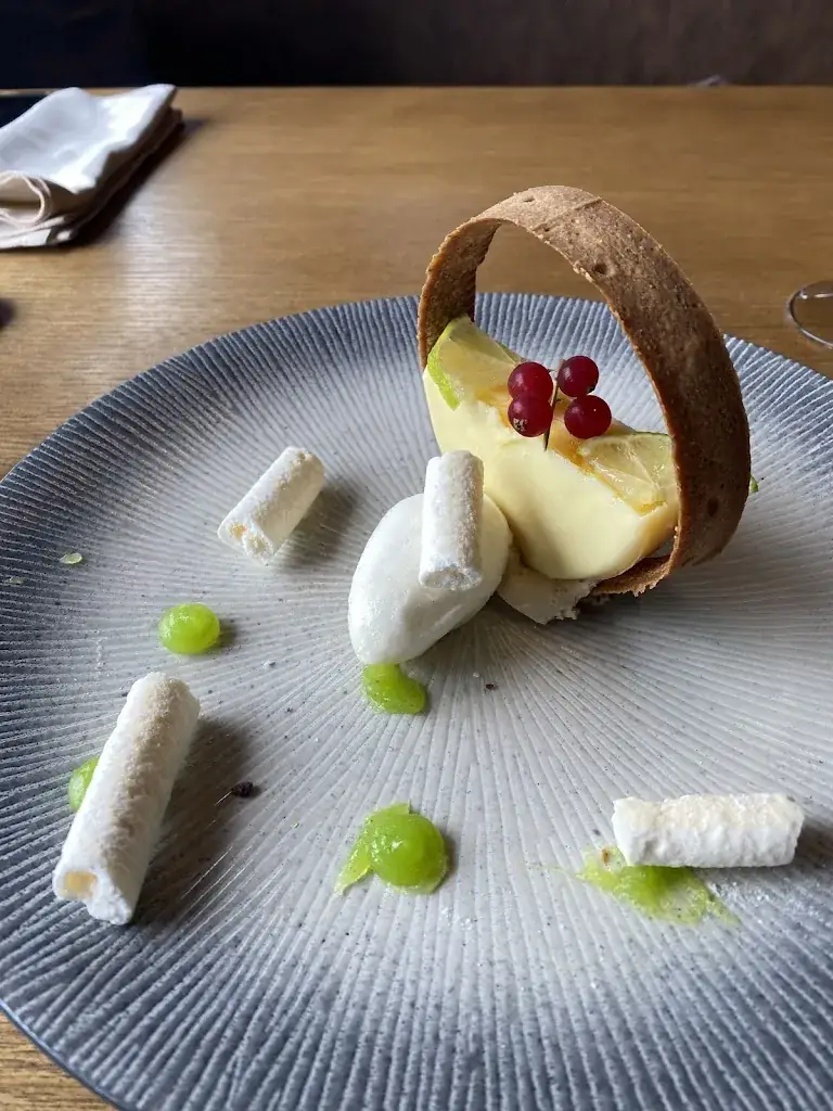 Sylvie_L'évidence Yffiniac_Yffiniac_review