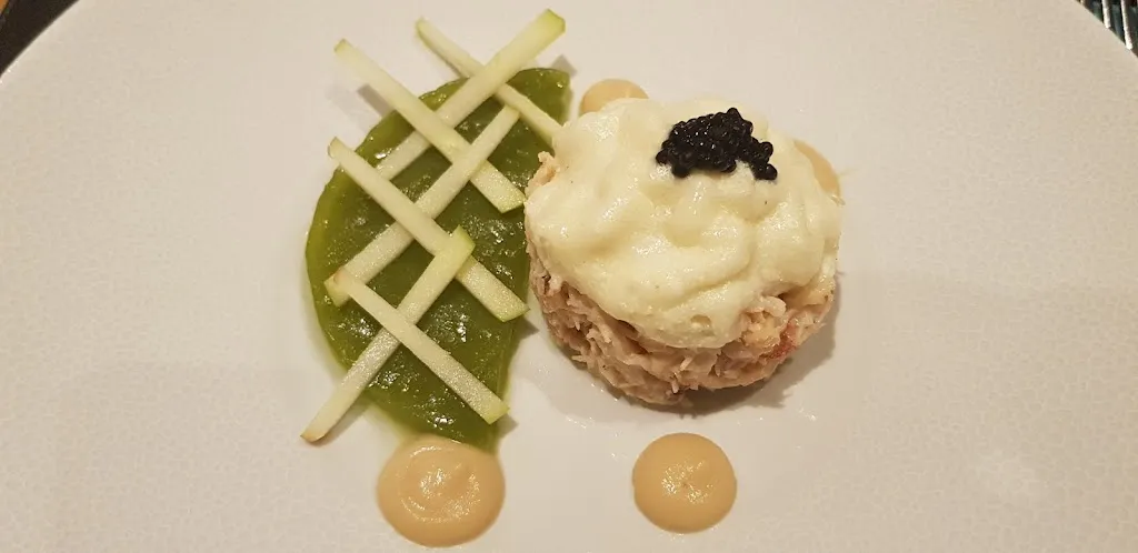 Graham Johnston_Les cocottes noires_Janzé_reseña