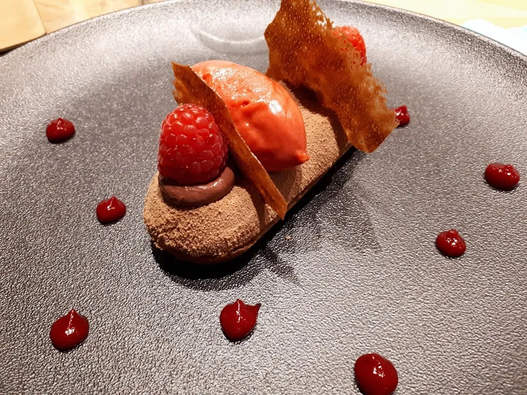 Les cocottes noires_Janzé_slider_image_2