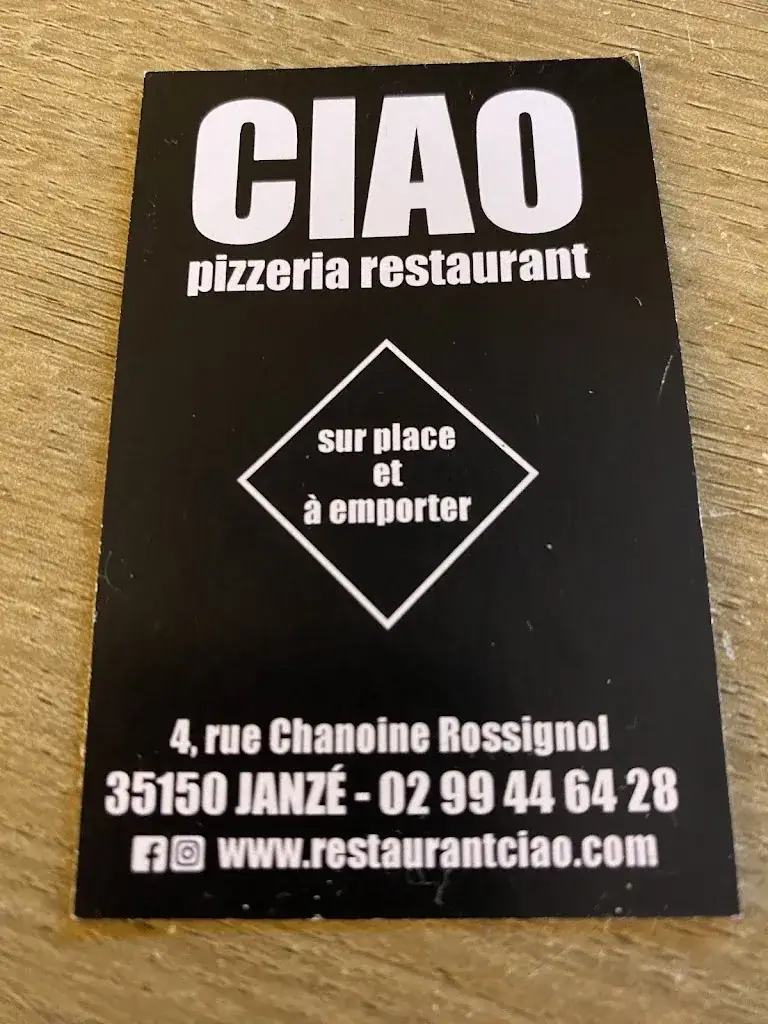 Laurent Picault_CIAO_Janzé_review