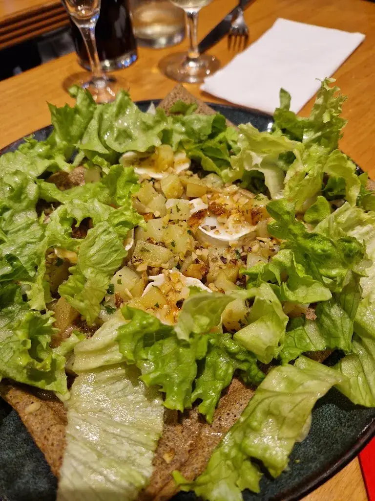 Chrystèle .ROCHEFORT_Crêperie les Halles_Janzé_review