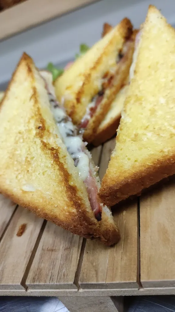 Menu_Bar Restaurant Vroom_Chapelle-des-Fougeretz_image_6