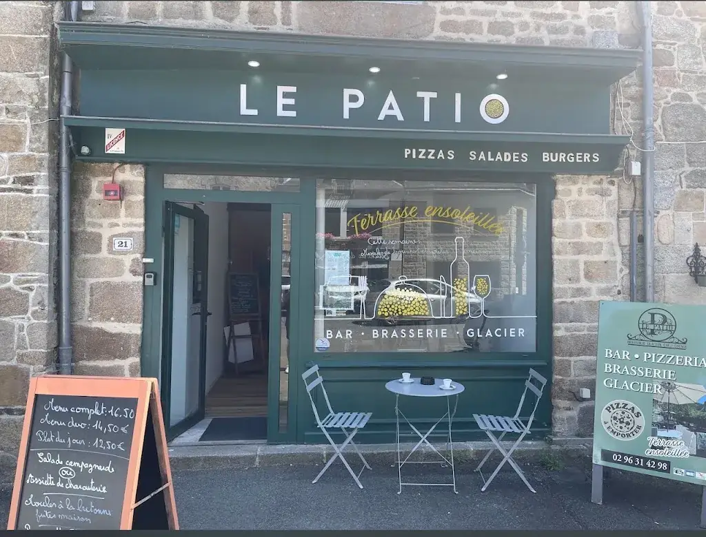 Restaurants Le Patio - Restaurant & Pizza - Jugon-les-Lacs restaurante en Jugon-les-Lacs
