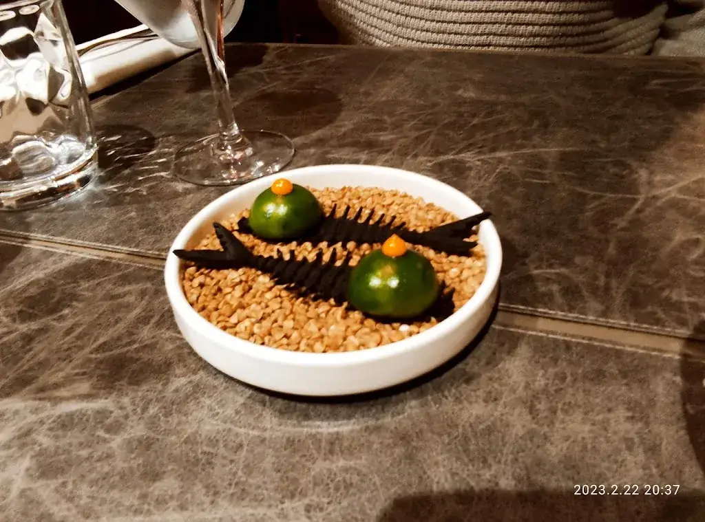 Michelle Wong-Barroy_Restaurant Bistrot 1936_Saint-Méloir-des-Ondes_review