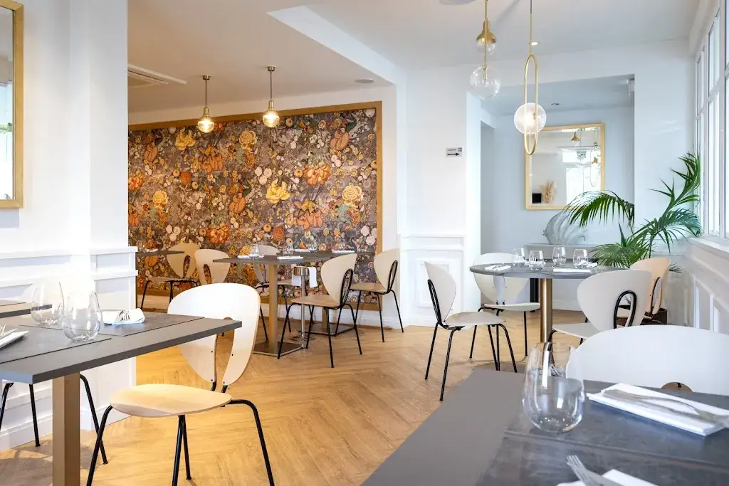 Restaurant Bistrot 1936 Restaurant in Saint-Méloir-des-Ondes