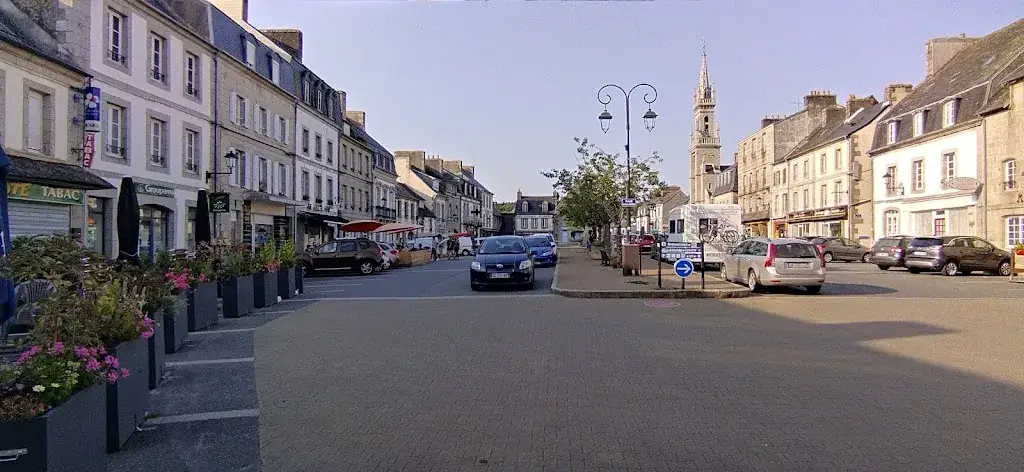 Felipe Garra_Le Bar A Mine_Huelgoat_Bewertung