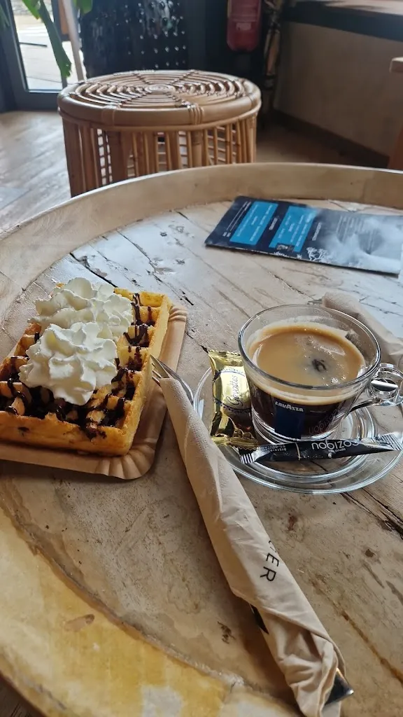 Menu_La Chouette Bleue bar glacier_Huelgoat_image_4