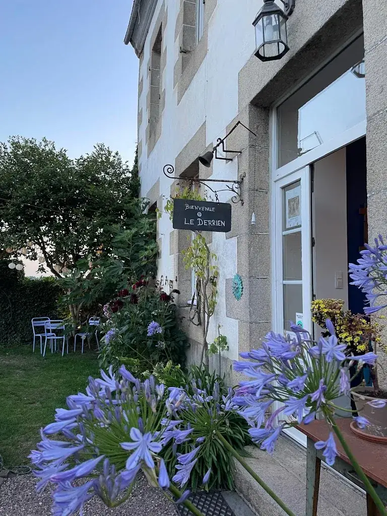 Claudia_Le Derrien_Roche-Jaudy_recensione