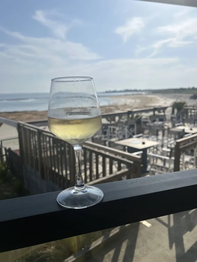 susan Searle_Aux Terrasses De La Plage_Trinité-sur-Mer_review