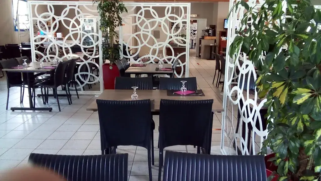 Restaurant Le Poulvern restaurant in Landaul