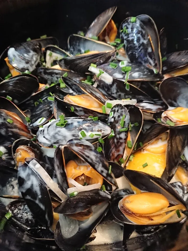 Josh_L'escale_Richardais_review