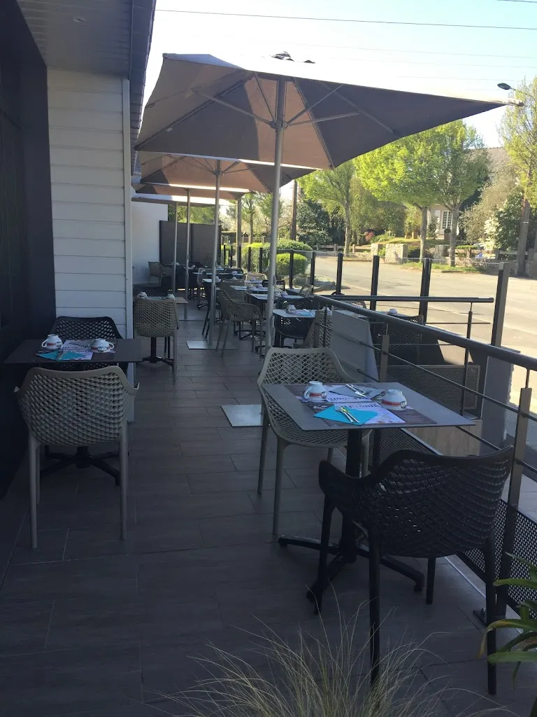 Carrément Crêp' restaurant in Richardais