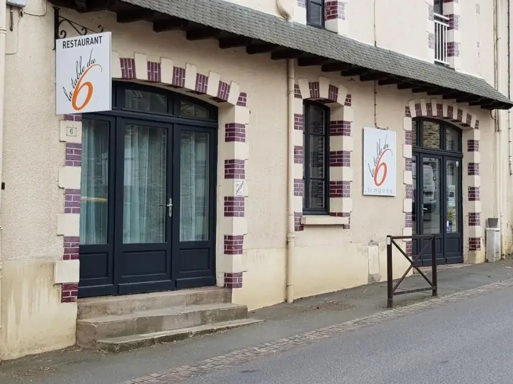 La Table du 6 restaurant in Laillé