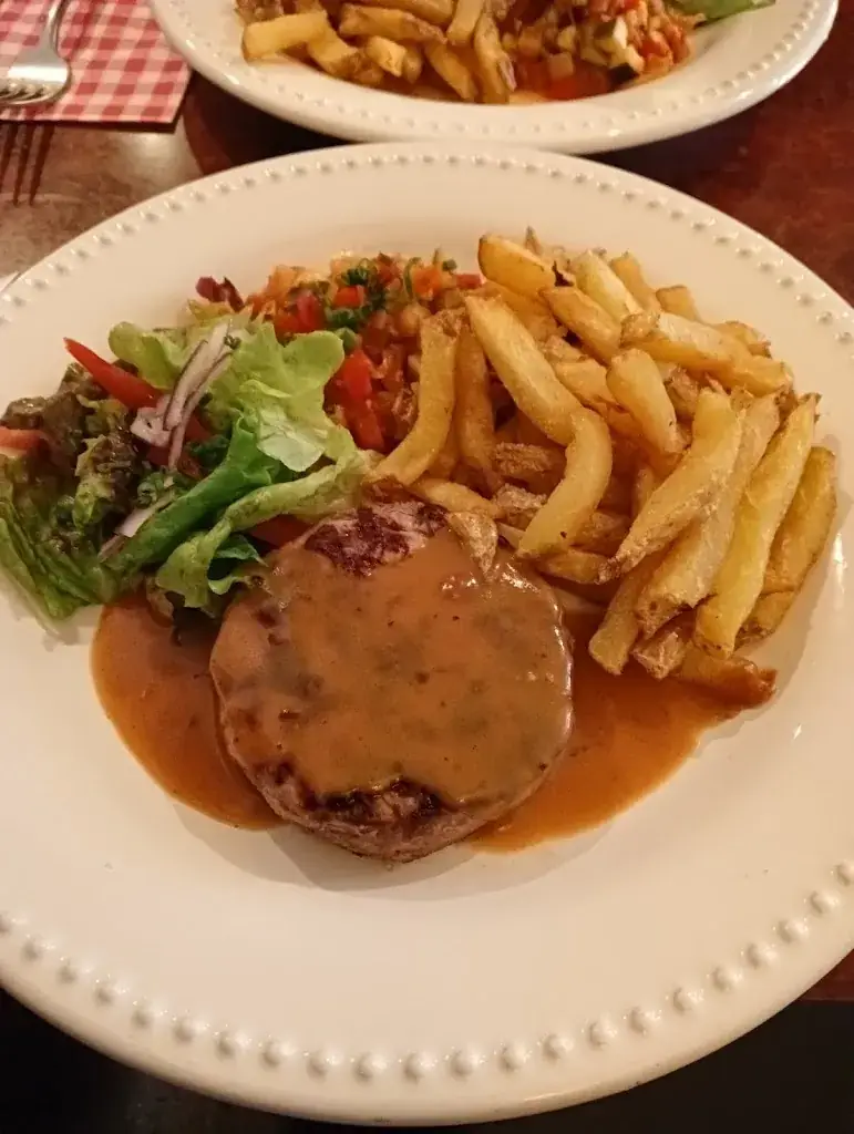 Café du Commerce_Guerche-de-Bretagne_slider_image_2