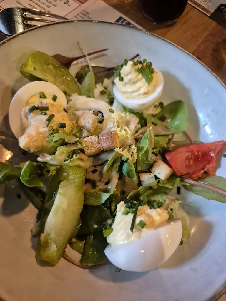 Vera Lucia Nunes da Rocha_Brasserie l'Atelier_Mézière_review