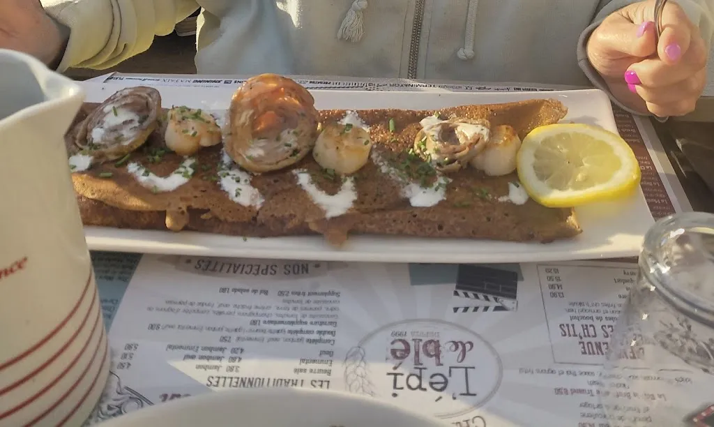 Margaux Tonon_L’Épi de blé_Mézière_avis