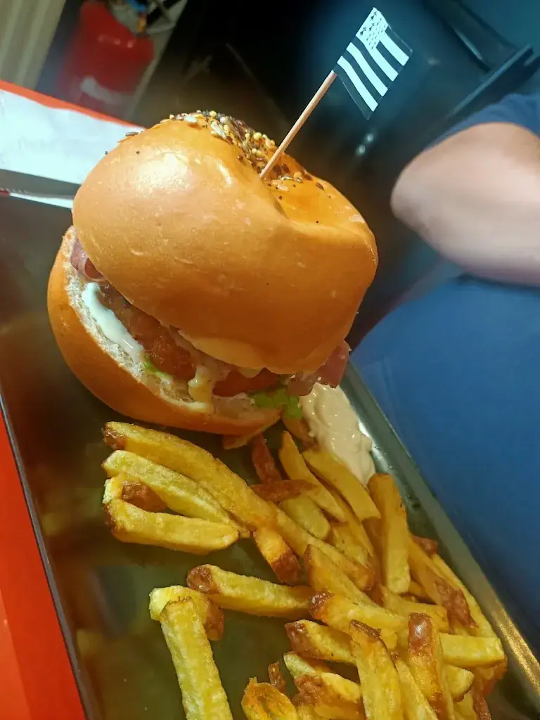 Uncle Breizh Landévant_Landévant_slider_image_3