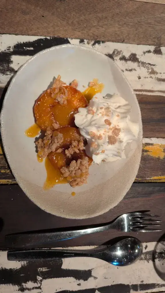 Georg Filleboeck_L'AVINEUR_Landudec_review