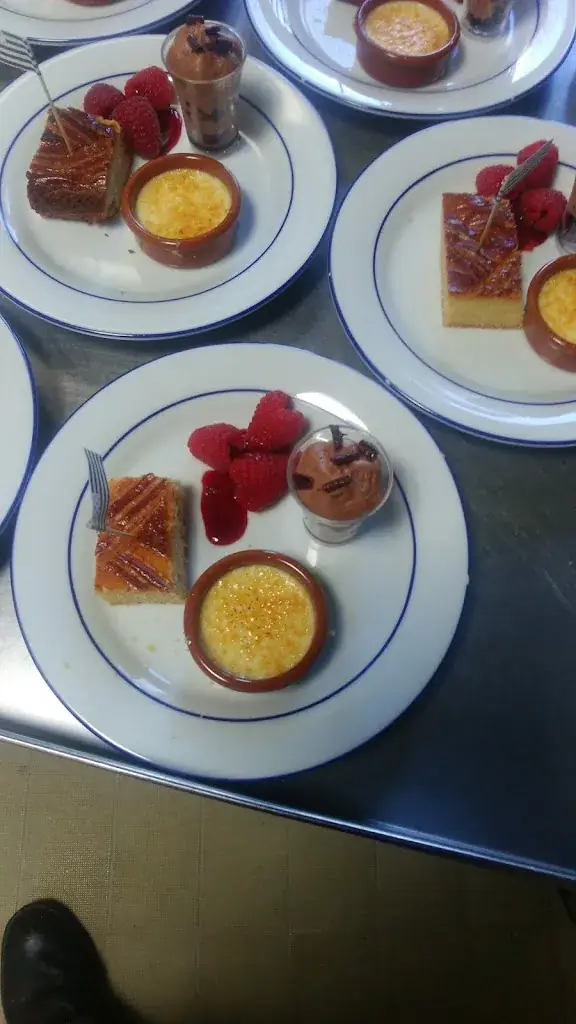 Menu_Le Kastel_Plogastel-Saint-Germain_immagine_2