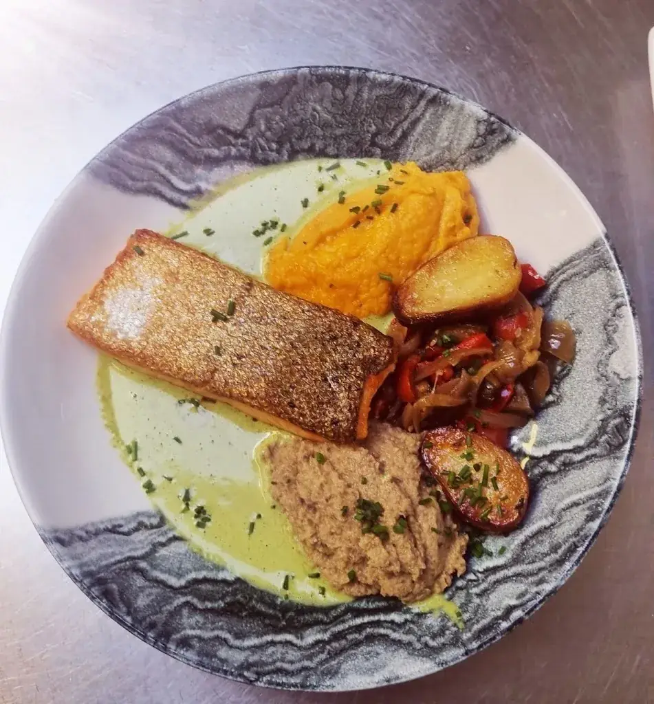 Le bar des pêcheurs_Lancieux_slider_image_2