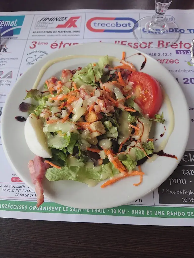 Annie Debergue_Le Sabre. Bar Restaurant_Saint-Évarzec_review