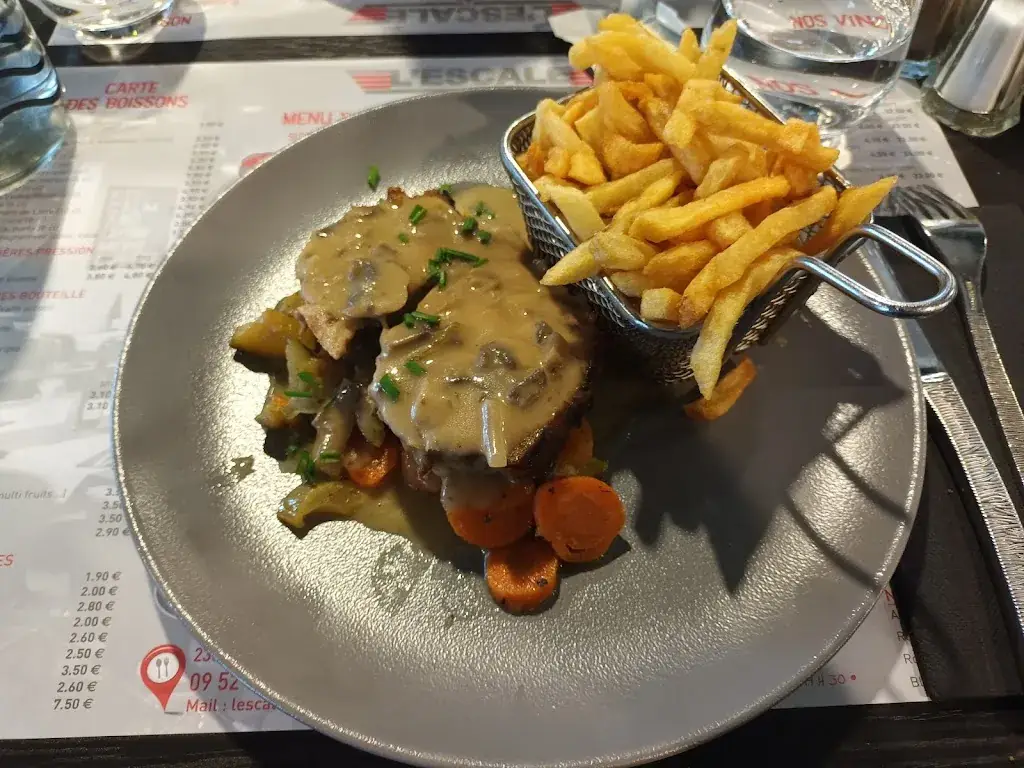 Hadrien Pinault_L'escale_Guipavas_avis