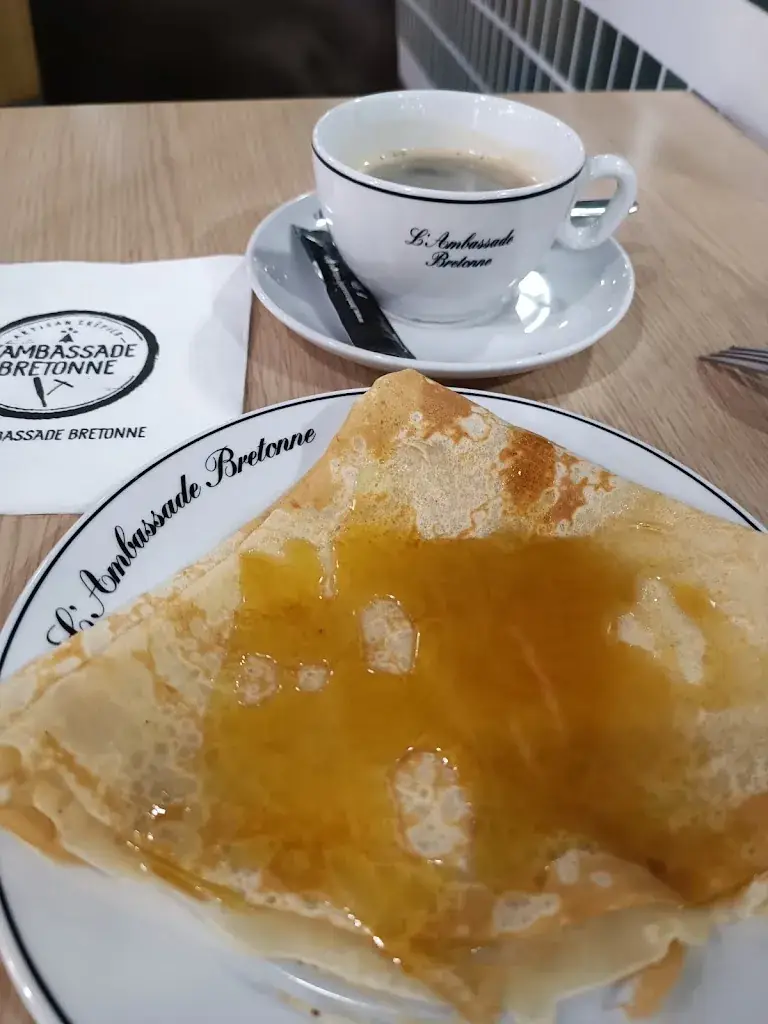 pichon morgane_L'Ambassade Bretonne Aéroport_Guipavas_review